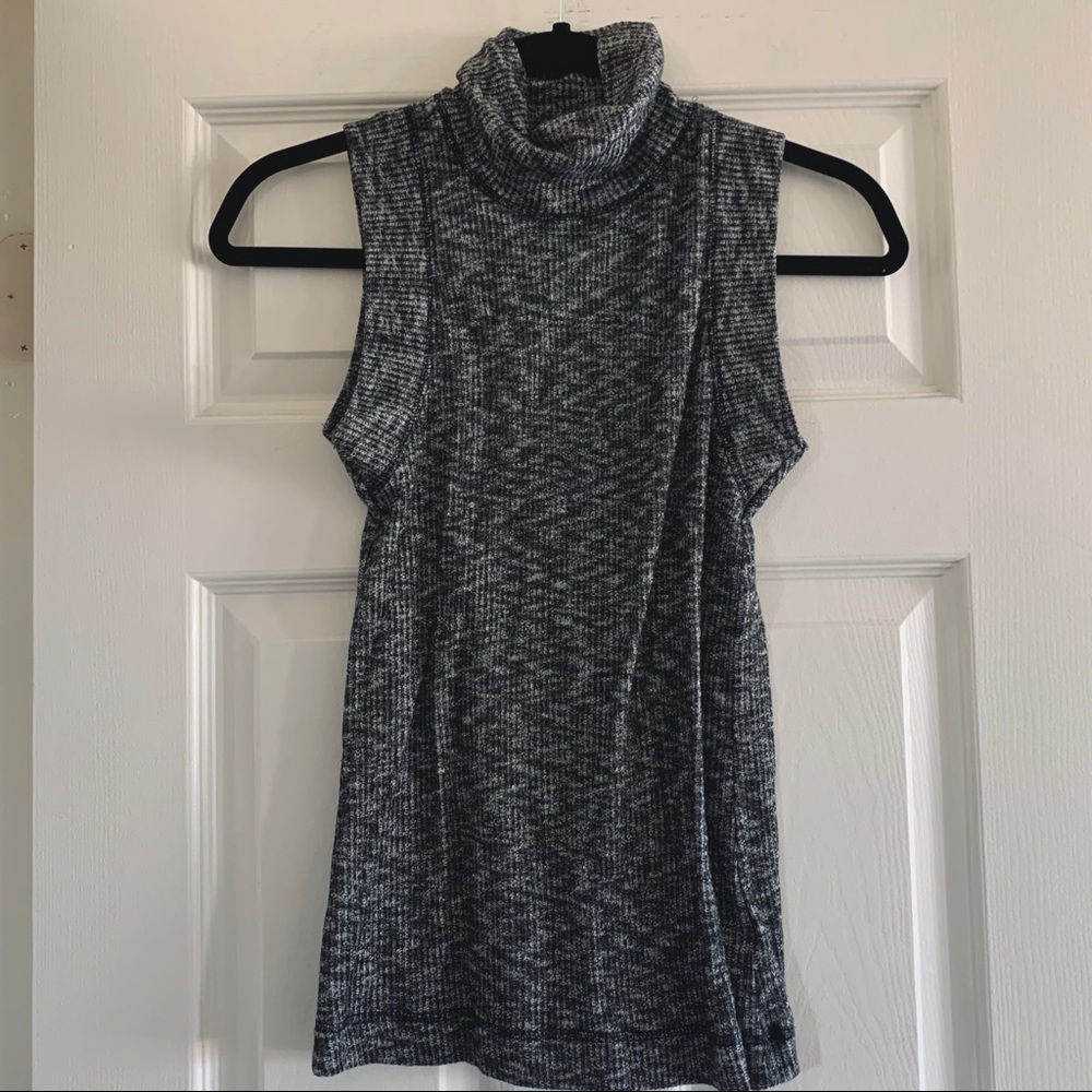 Anthropologie • Mailbox Mock Neck Top